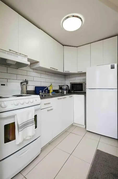 Cozy Stay In Downtown Montreal With Prime 0*,  Canada